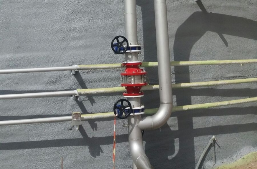 Deposito exterior con PUR3