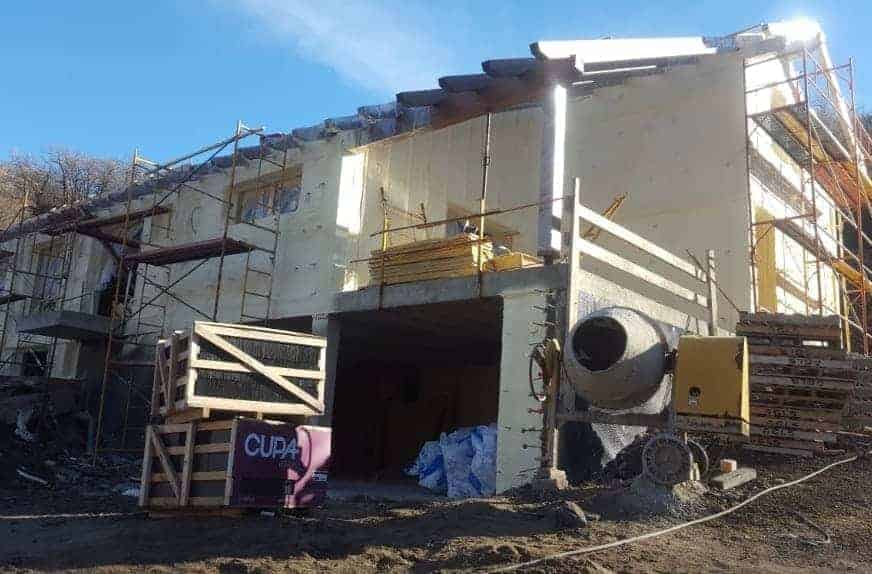 Fachadas por el exterior con Poliuretano de viviendas unifamiliares